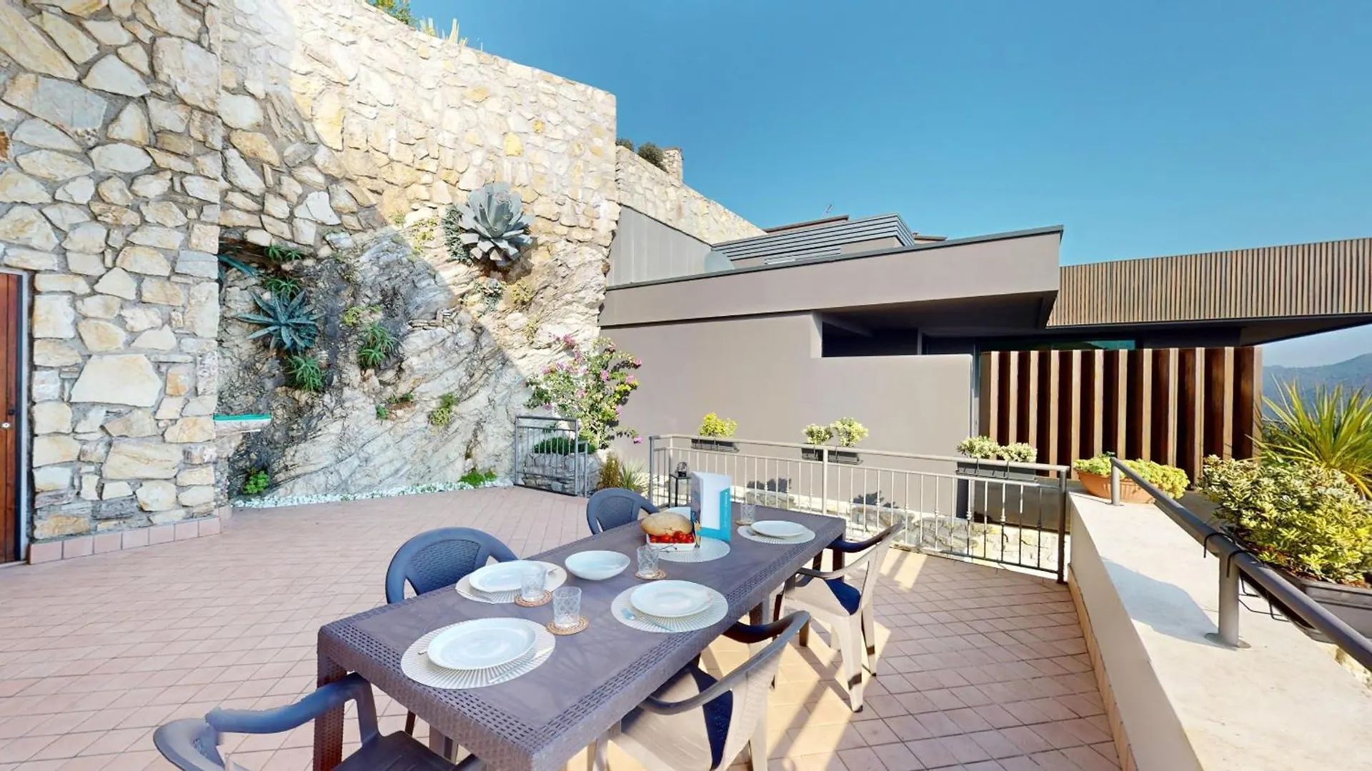 Terrazza Sul Golfo By Bookinggardalake Villanuova sul clisi