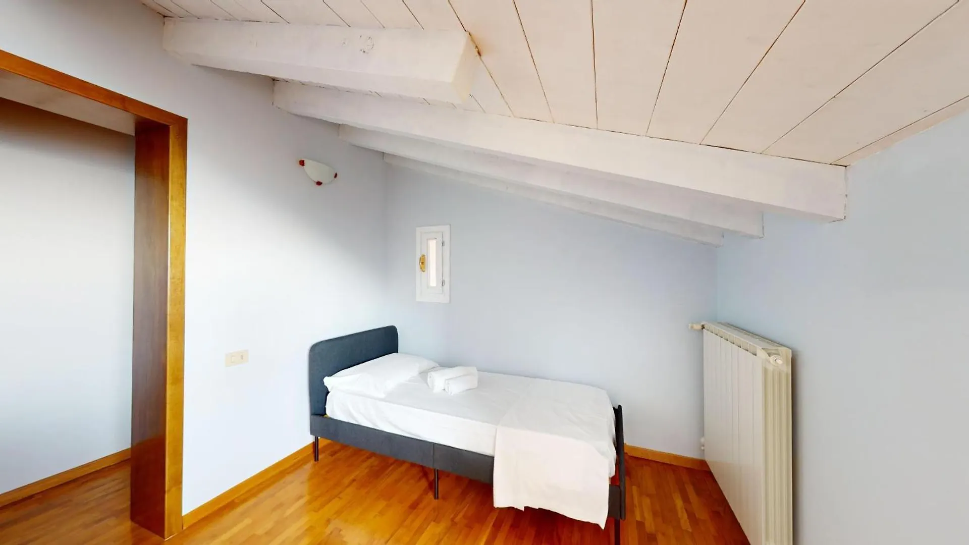 アパート Terrazza Sul Golfo By Bookinggardalake Villanuova sul clisi